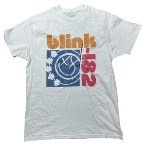 Blink 182 Graphic Band T-Shirt XL White NWT Pop Punk Alt Skater
